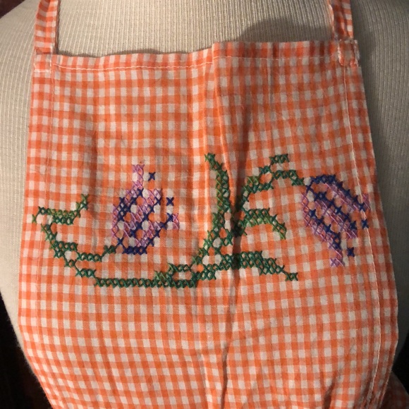 Homemade preteen size orange gingham embroidered apron/ llama/pockets - Picture 4 of 14